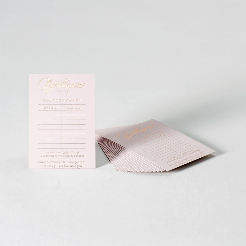 Product Elegante klantenkaart op nude papier