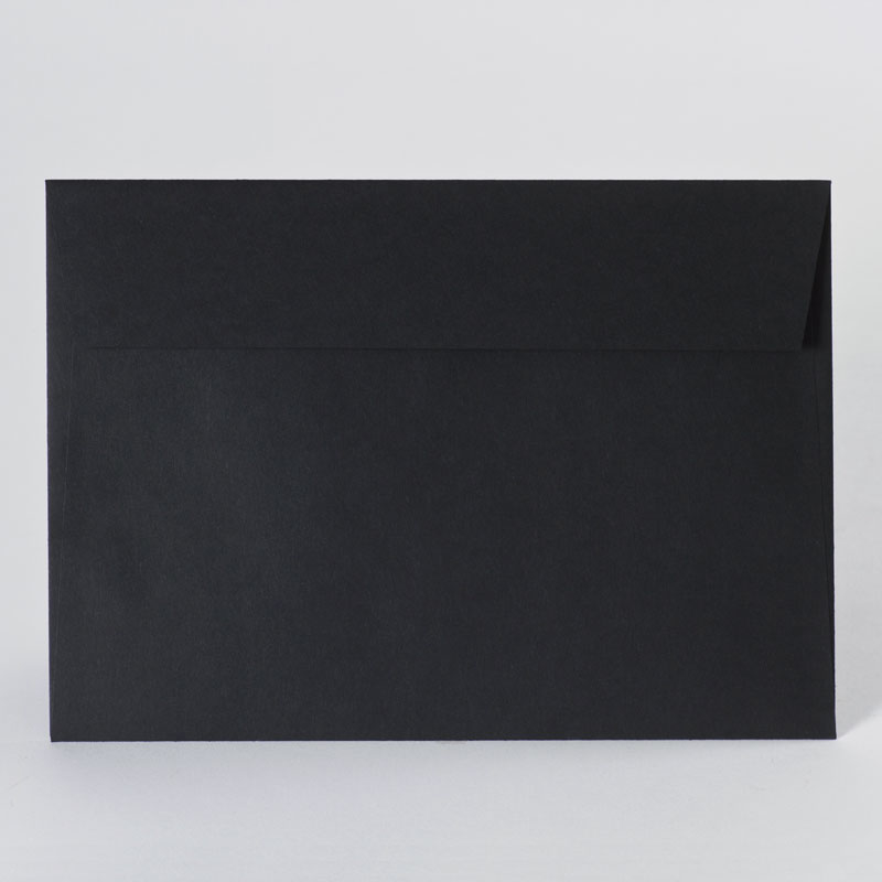Stijlvolle zwarte enveloppe (16,2cm x 22,9cm)